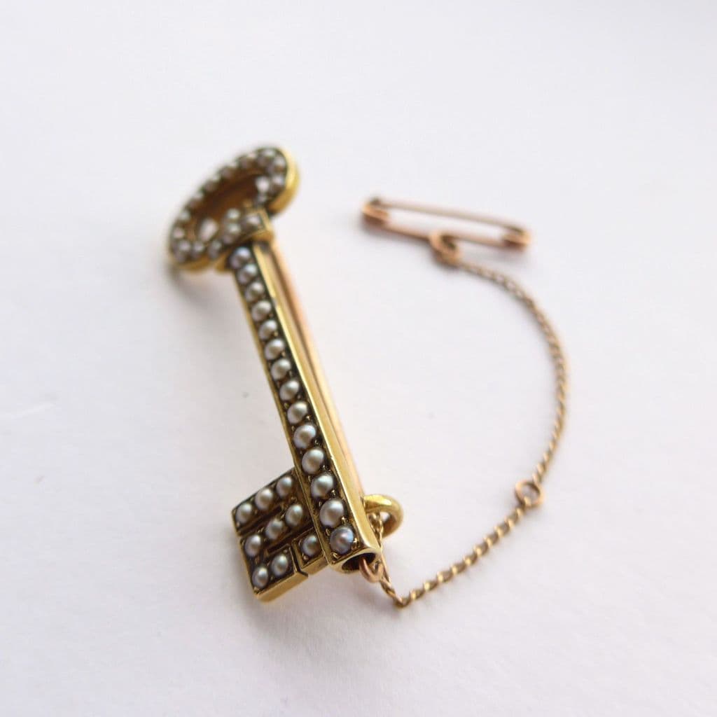 Antique Victorian Key Brooch 18ct Gold & Pearls C 1890s "Key to My